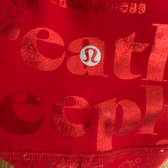 lululemon - Picture 4 of 4